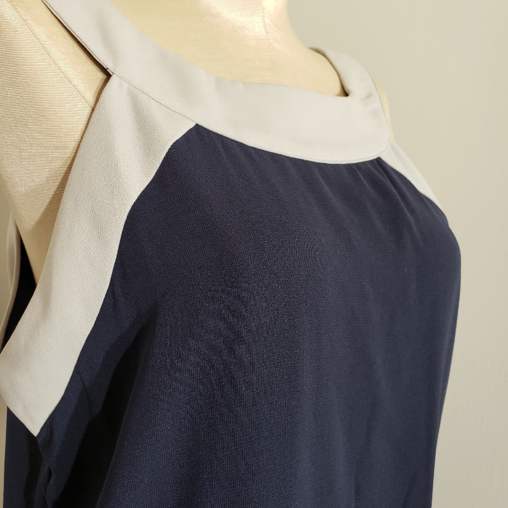 Oh My Julian sleeveless dress size Medium - Picture 7 of 8